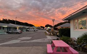 Swell Motel